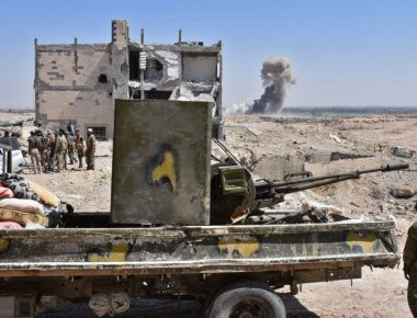 Βίντεο: Ο συριακός Στρατός απελευθερώνει τον σταθμό άντλησης T2 από το ISIS